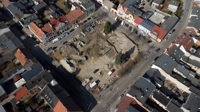 WYKOPALISKA ARCHEOLOGICZNE NA KOSTRZYŃSKIM RYNKU